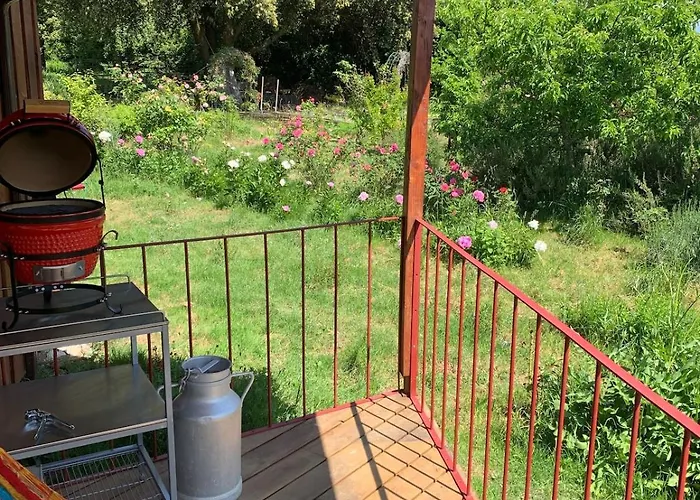 Ferienhaus La Gloriette Octogonale *